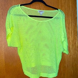 Juniors Neon Yellow Top Size Large